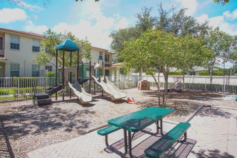 Touwnhouse à louer à Delray Beach, Floride: 3 chambres, 123.37 m2 № 2153825 - photo 26