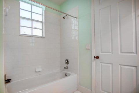 Touwnhouse à louer à Delray Beach, Floride: 3 chambres, 123.37 m2 № 2153825 - photo 15