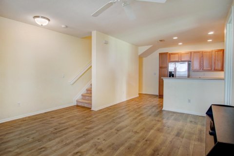 Touwnhouse à louer à Delray Beach, Floride: 3 chambres, 123.37 m2 № 2153825 - photo 8