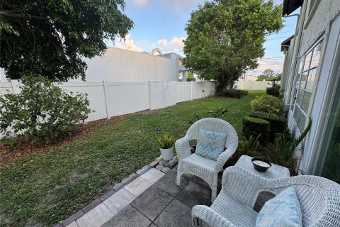 Condominio en alquiler en Largo, Florida, 2 dormitorios, 73.86 m2 № 1761158 - foto 28