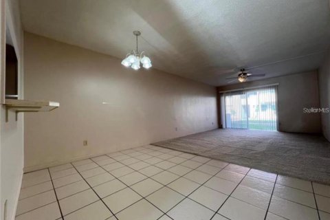 Condominio en alquiler en Daytona Beach, Florida, 2 dormitorios, 89.65 m2 № 1895206 - foto 15