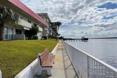 Condominio en alquiler en Daytona Beach, Florida, 2 dormitorios, 89.65 m2 № 1895206 - foto 29