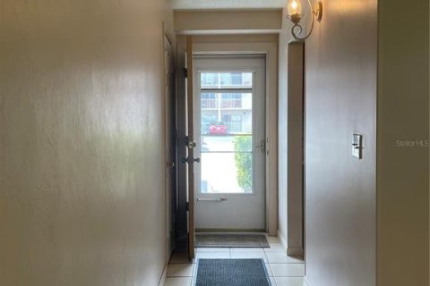 Condominio en alquiler en Daytona Beach, Florida, 2 dormitorios, 89.65 m2 № 1895206 - foto 2