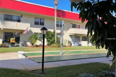 Condominio en alquiler en Daytona Beach, Florida, 2 dormitorios, 89.65 m2 № 1895206 - foto 23