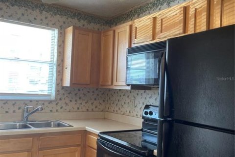 Condominio en alquiler en Daytona Beach, Florida, 2 dormitorios, 89.65 m2 № 1895206 - foto 5