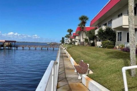 Condominio en alquiler en Daytona Beach, Florida, 2 dormitorios, 89.65 m2 № 1895206 - foto 28