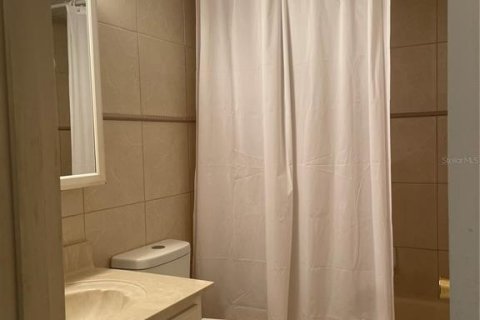 Condominio en alquiler en Daytona Beach, Florida, 2 dormitorios, 89.65 m2 № 1895206 - foto 12