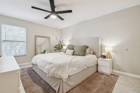 Copropriété à vendre à Tampa, Floride: 2 chambres, 84.73 m2 № 1904044 - photo 13