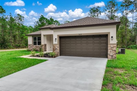 House in Sebring, Florida 4 bedrooms, 162.58 sq.m. № 2427061 - photo 2