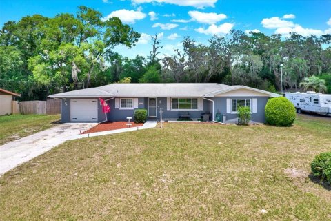 House in Ridge Manor, Florida 2 bedrooms, 138.42 sq.m. № 1743044 - photo 2