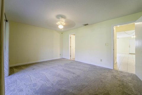 Condo in St. Lucie, Florida, 1 bedroom  № 2082605 - photo 3