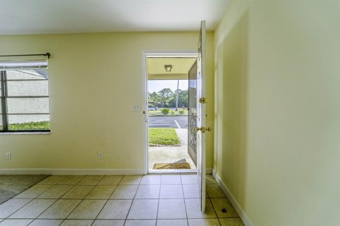 Condo in St. Lucie, Florida, 1 bedroom  № 2082605 - photo 7