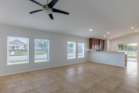 Casa en venta en New Smyrna Beach, Florida, 4 dormitorios, 154.4 m2 № 2151973 - foto 12