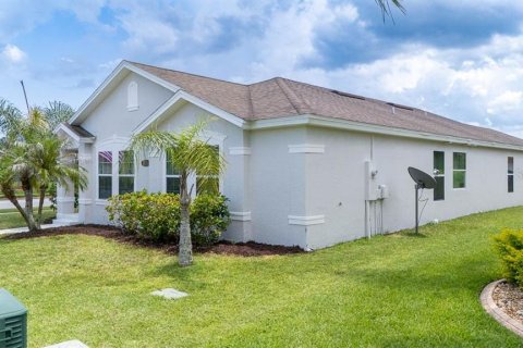Casa en venta en New Smyrna Beach, Florida, 4 dormitorios, 154.4 m2 № 2151973 - foto 5