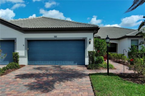 Casa en Bradenton, Florida 2 dormitorios, 135.45 m2 № 2217151