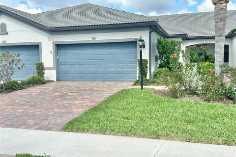 Villa ou maison à vendre à Bradenton, Floride: 2 chambres, 135.45 m2 № 2217151 - photo 3