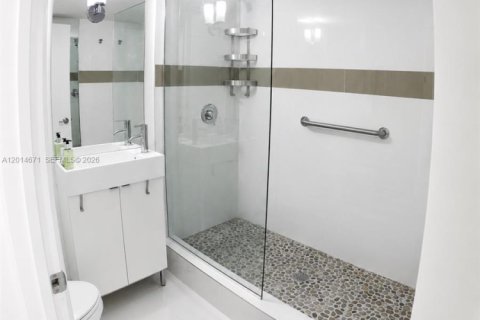 Copropriété à louer à Miami Beach, Floride: 2 chambres, 94.57 m2 № 2154870 - photo 22