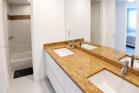 Copropriété à louer à Miami Beach, Floride: 2 chambres, 94.57 m2 № 2154870 - photo 27
