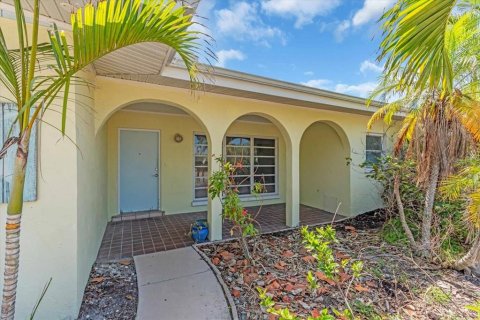 Casa en venta en Sarasota, Florida, 3 dormitorios, 182.46 m2 № 1675859 - foto 1