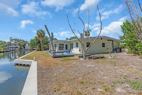 Casa en venta en Sarasota, Florida, 3 dormitorios, 182.46 m2 № 1675859 - foto 2