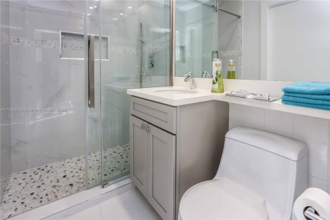 House in Fort Lauderdale, Florida 3 bedrooms № 1058084 - photo 23