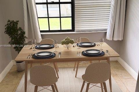 Купить таунхаус в Плантация, Флорида 3 спальни, 122.45м2, № 1992721 - фото 4