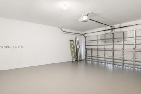 Villa ou maison à vendre à Miramar, Floride: 6 chambres, 317.35 m2 № 1995508 - photo 18