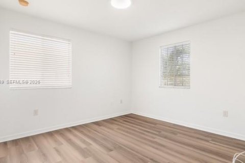 Villa ou maison à vendre à Miramar, Floride: 6 chambres, 317.35 m2 № 1995508 - photo 28