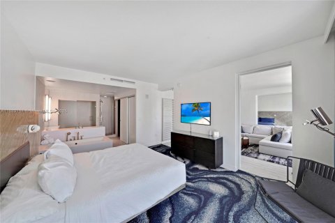 Condominio en venta en Fort Lauderdale, Florida, 2 dormitorios, 109.25 m2 № 1938748 - foto 23