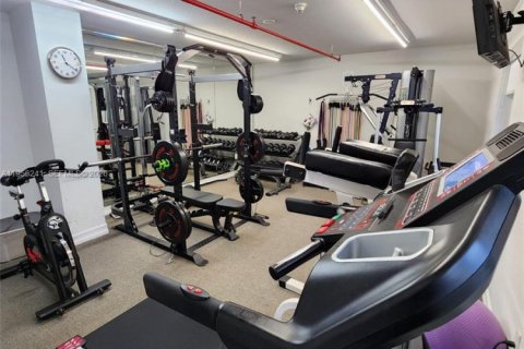 Apartamento en alquiler en Coral Gables, Florida, 2 dormitorios, 111.02 m2 № 2010556 - foto 17