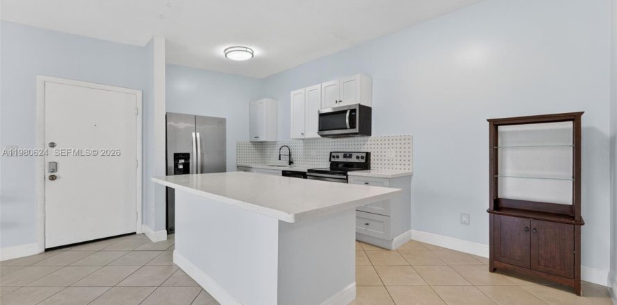 Condo à Miami, Floride, 2 chambres  № 2045053