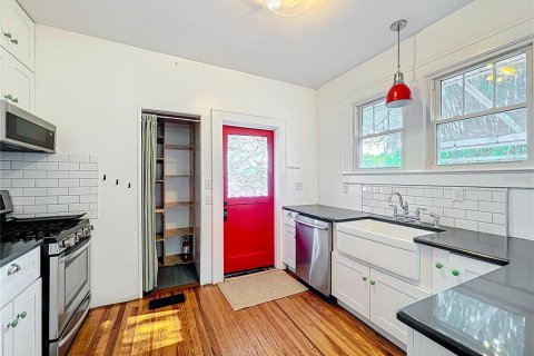 Купить виллу или дом в Лейк-Уэльс, Флорида 8 комнат, 140.65м2, № 1628741 - фото 12