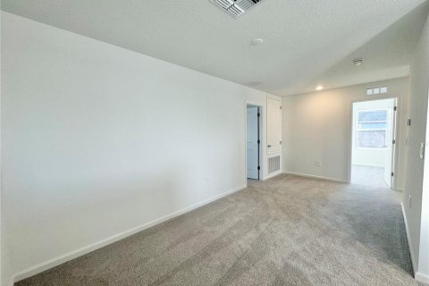 Villa ou maison à louer à Winter Haven, Floride: 4 chambres, 174.1 m2 № 2334120 - photo 12