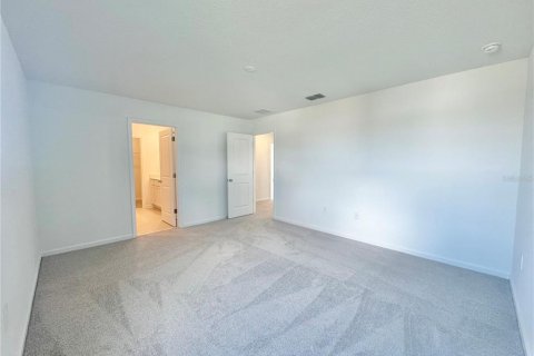 Villa ou maison à louer à Winter Haven, Floride: 4 chambres, 174.1 m2 № 2334120 - photo 16