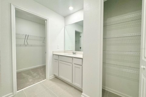 Villa ou maison à louer à Winter Haven, Floride: 4 chambres, 174.1 m2 № 2334120 - photo 19