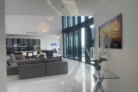Снять в аренду кондоминиум в Санни-Айлс-Бич, Флорида 3 спальни, 290.78м2, № 2080298 - фото 21