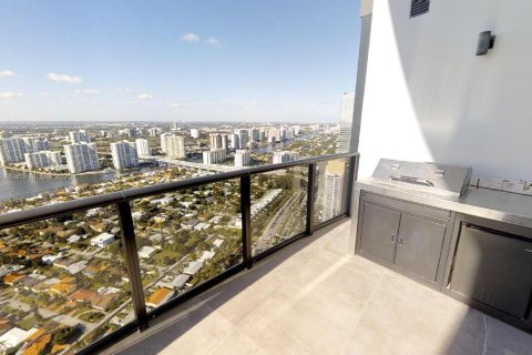 Снять в аренду кондоминиум в Санни-Айлс-Бич, Флорида 3 спальни, 290.78м2, № 2080298 - фото 27