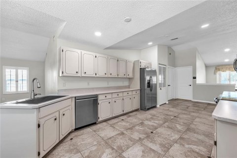 Villa ou maison à vendre à Port Orange, Floride: 3 chambres, 242.1 m2 № 2389276 - photo 8