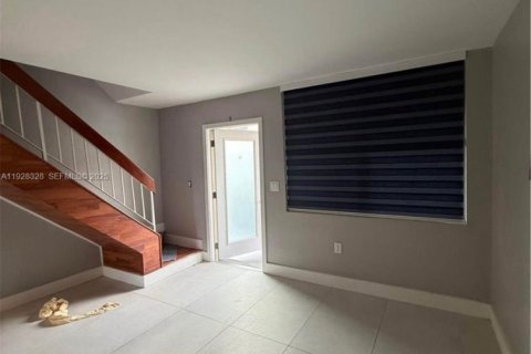 Copropriété à vendre à Hialeah, Floride: 3 chambres, 95.69 m2 № 1990902 - photo 14