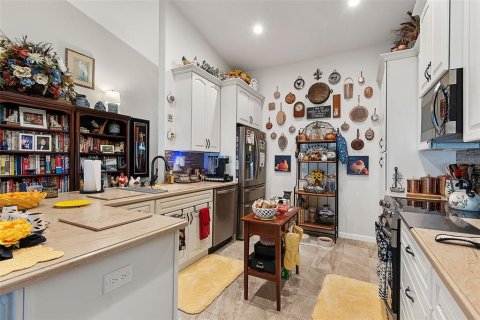 Commercial property in Palm Coast, Florida 6 bedrooms, 230.77 sq.m. № 2230546 - photo 18