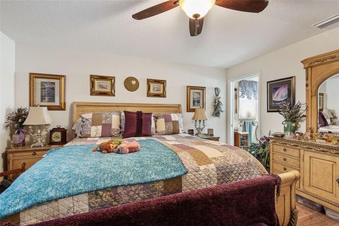 Commercial property in Palm Coast, Florida 6 bedrooms, 230.77 sq.m. № 2230546 - photo 9