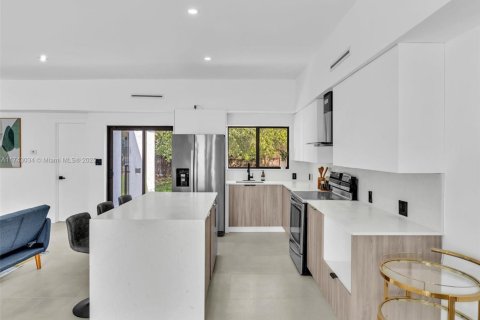 Villa ou maison à vendre à Hallandale Beach, Floride: 3 chambres, 157.84 m2 № 1963089 - photo 20