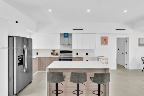 Villa ou maison à vendre à Hallandale Beach, Floride: 3 chambres, 157.84 m2 № 1963089 - photo 26