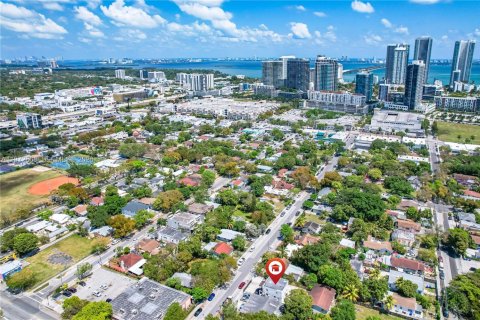 Appartement à louer à Miami, Floride: 2 chambres, 70.61 m2 № 2033426 - photo 7