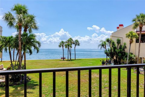 Condominio en venta en Saint Petersburg, Florida, 2 dormitorios, 112.41 m2 № 2196875 - foto 5
