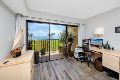 Condominio en venta en Saint Petersburg, Florida, 2 dormitorios, 112.41 m2 № 2196875 - foto 16