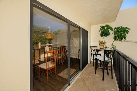 Condominio en venta en Saint Petersburg, Florida, 2 dormitorios, 112.41 m2 № 2196875 - foto 27