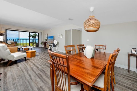 Condominio en venta en Saint Petersburg, Florida, 2 dormitorios, 112.41 m2 № 2196875 - foto 8