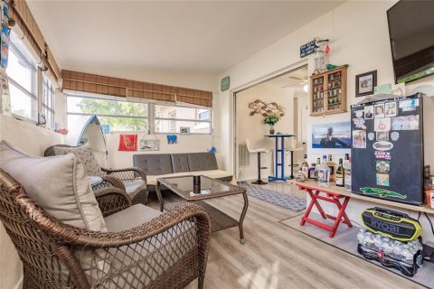 Casa en venta en Port Charlotte, Florida, 2 dormitorios, 88.44 m2 № 1902454 - foto 10