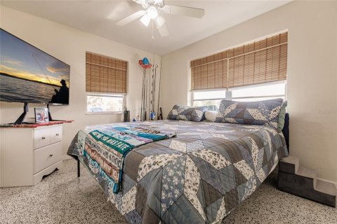 Casa en venta en Port Charlotte, Florida, 2 dormitorios, 88.44 m2 № 1902454 - foto 11